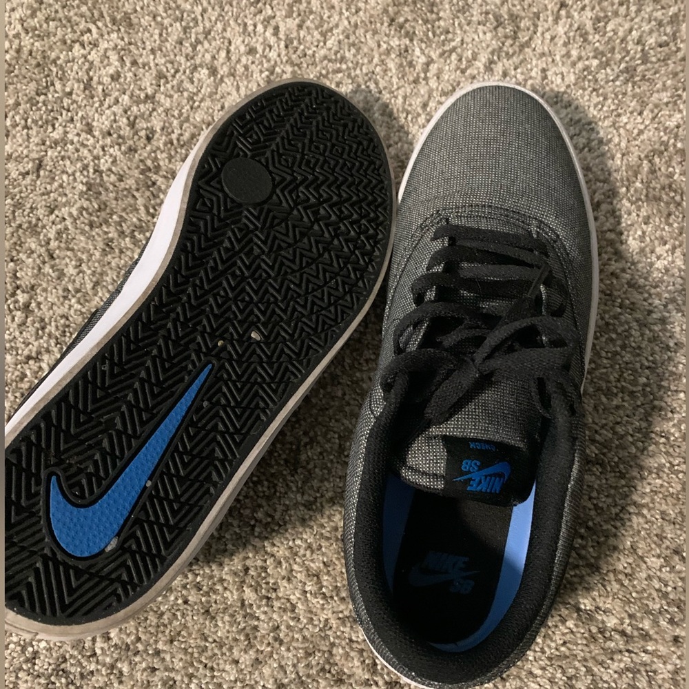 Nike SB Men’s size 10